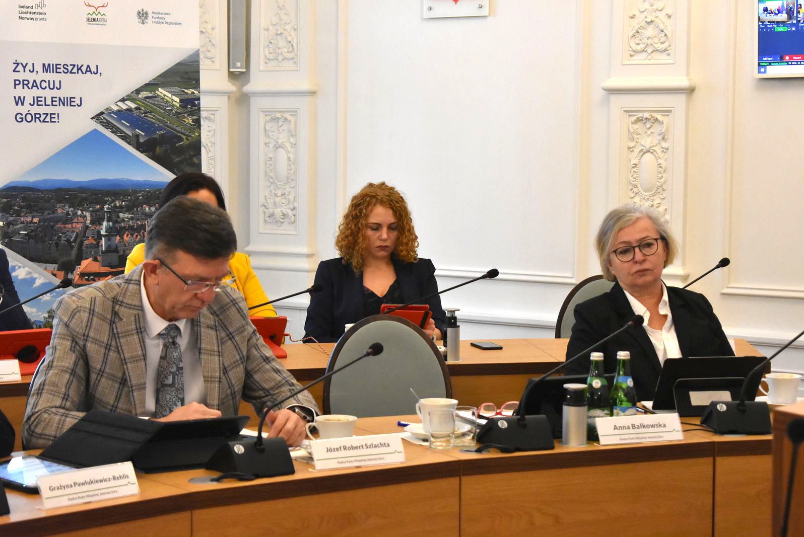 cieplice-beda-miay-hale-spacerowa-122257
