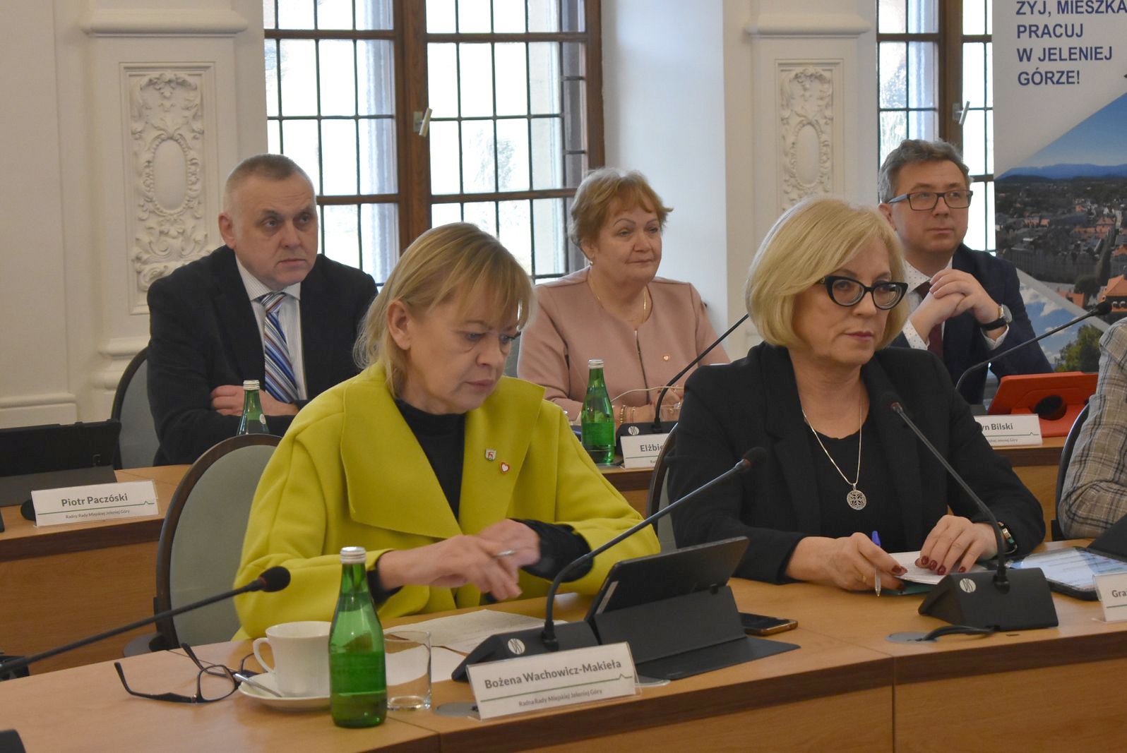 cieplice-beda-miay-hale-spacerowa-122257