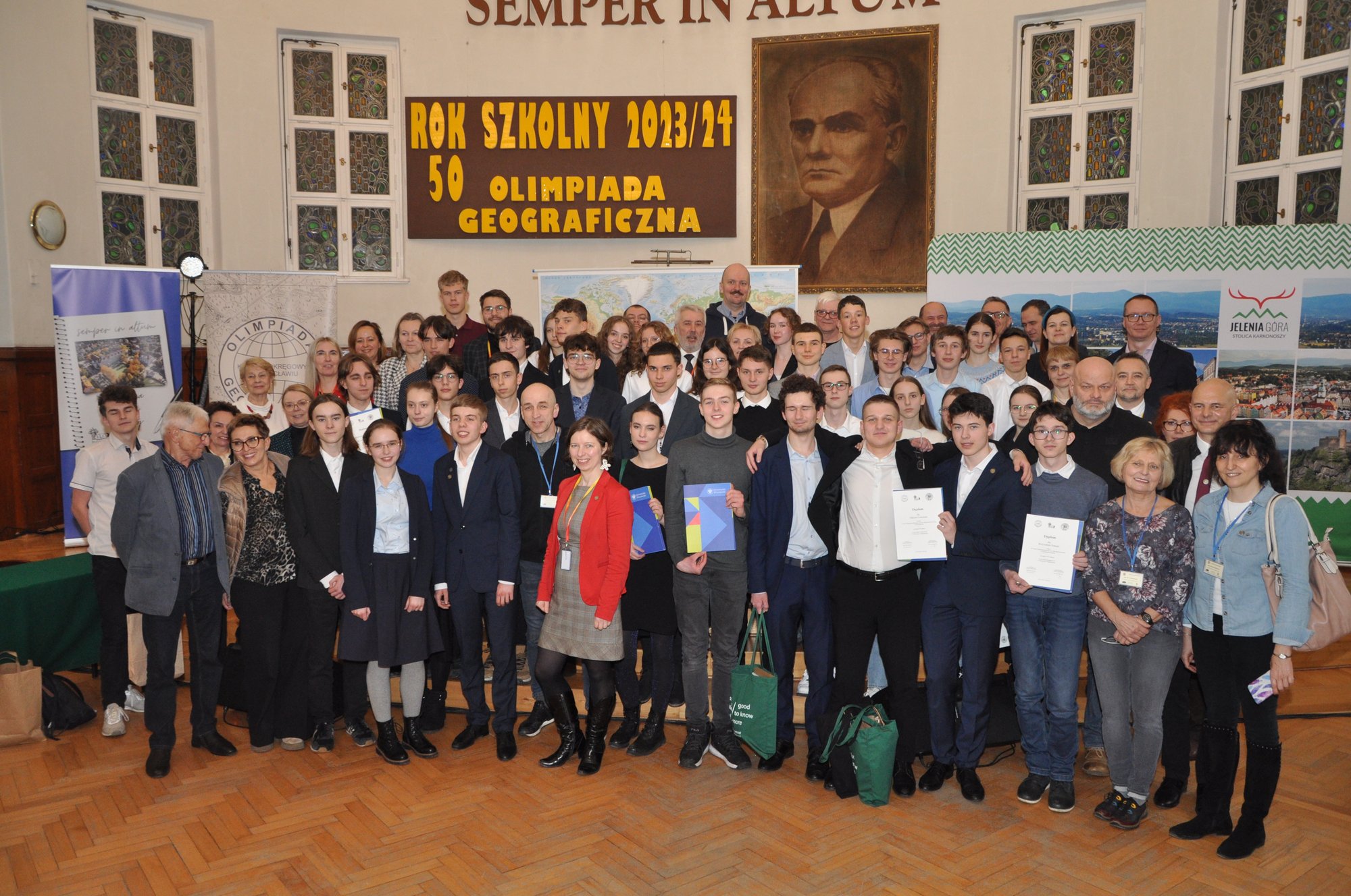 okregowy-etap-50-olimpiady-geograficznej-w-jeleniogorskim-zeromie-122366