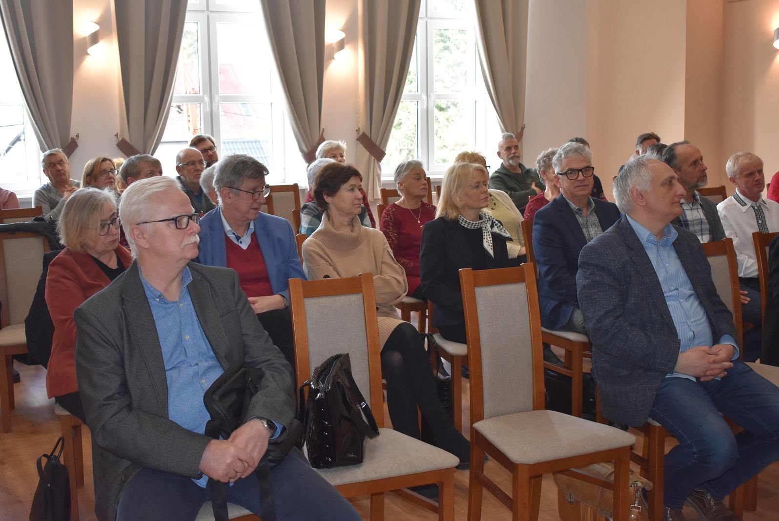 za-nami-karkonoskie-forum-kultury-122410