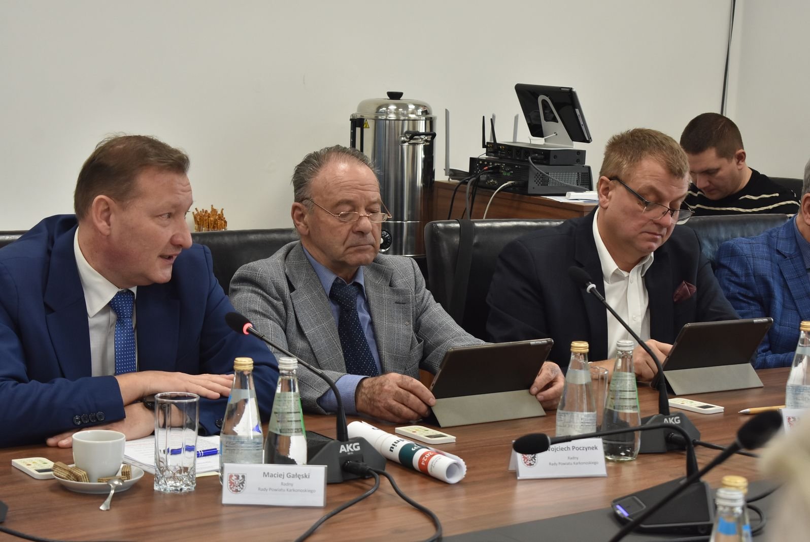 radni-podzielili-pieniadze-na-rehabilitacje-122716