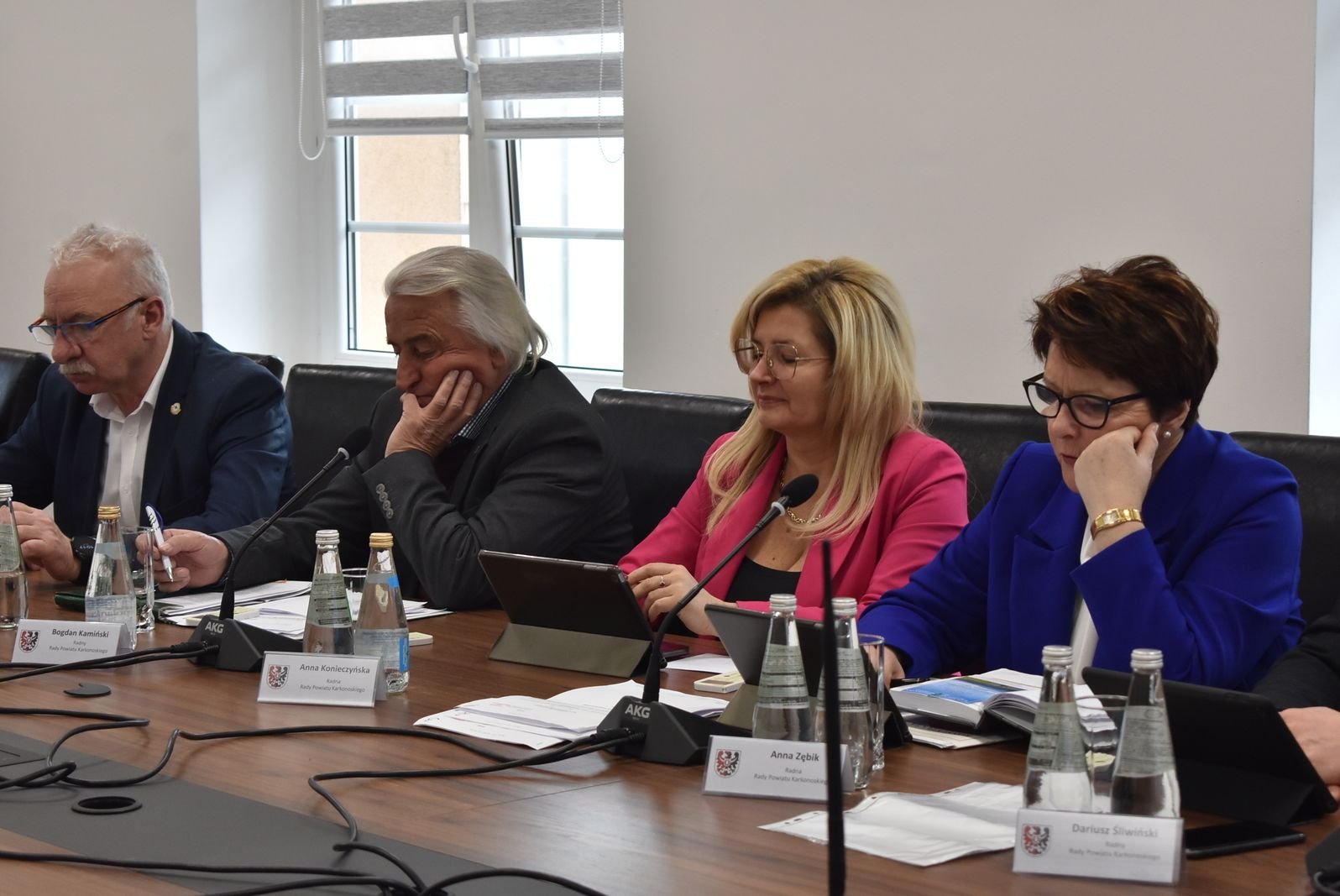 radni-podzielili-pieniadze-na-rehabilitacje-122716