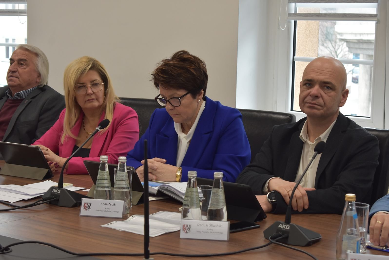 radni-podzielili-pieniadze-na-rehabilitacje-122716