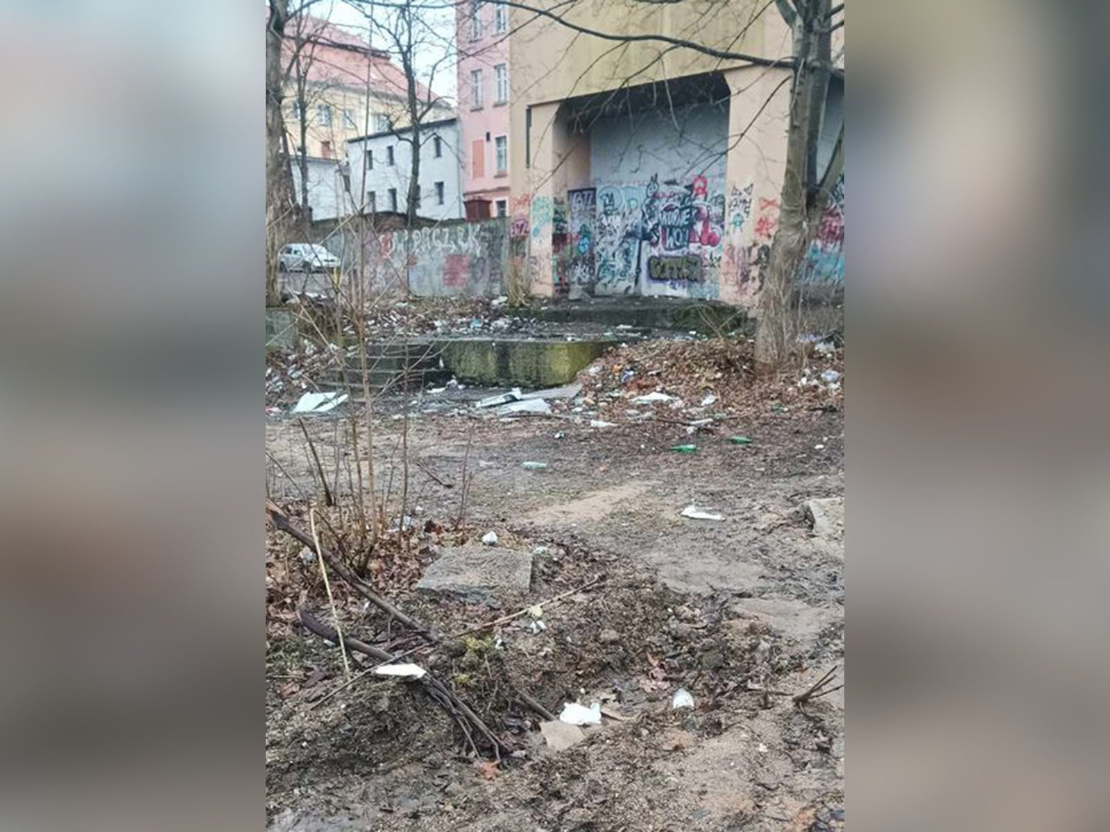 na-razie-szaro-moze-bedzie-kolorowo-122742