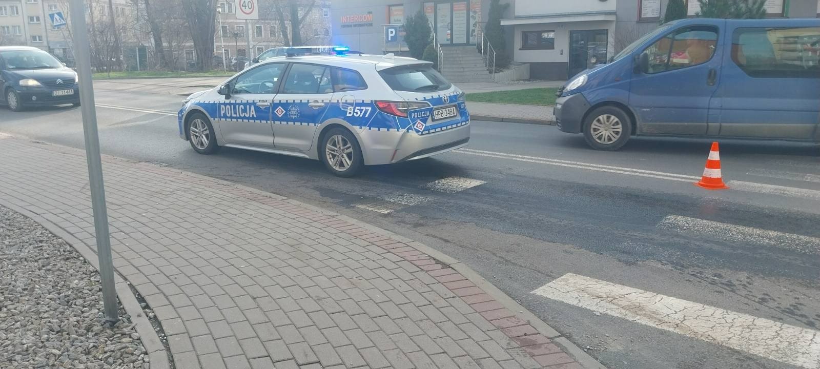zasypali-olej-sorbentem-122751