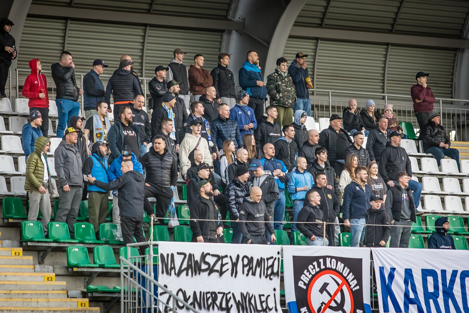 falstart-na-inauguracje-wiosny-122810