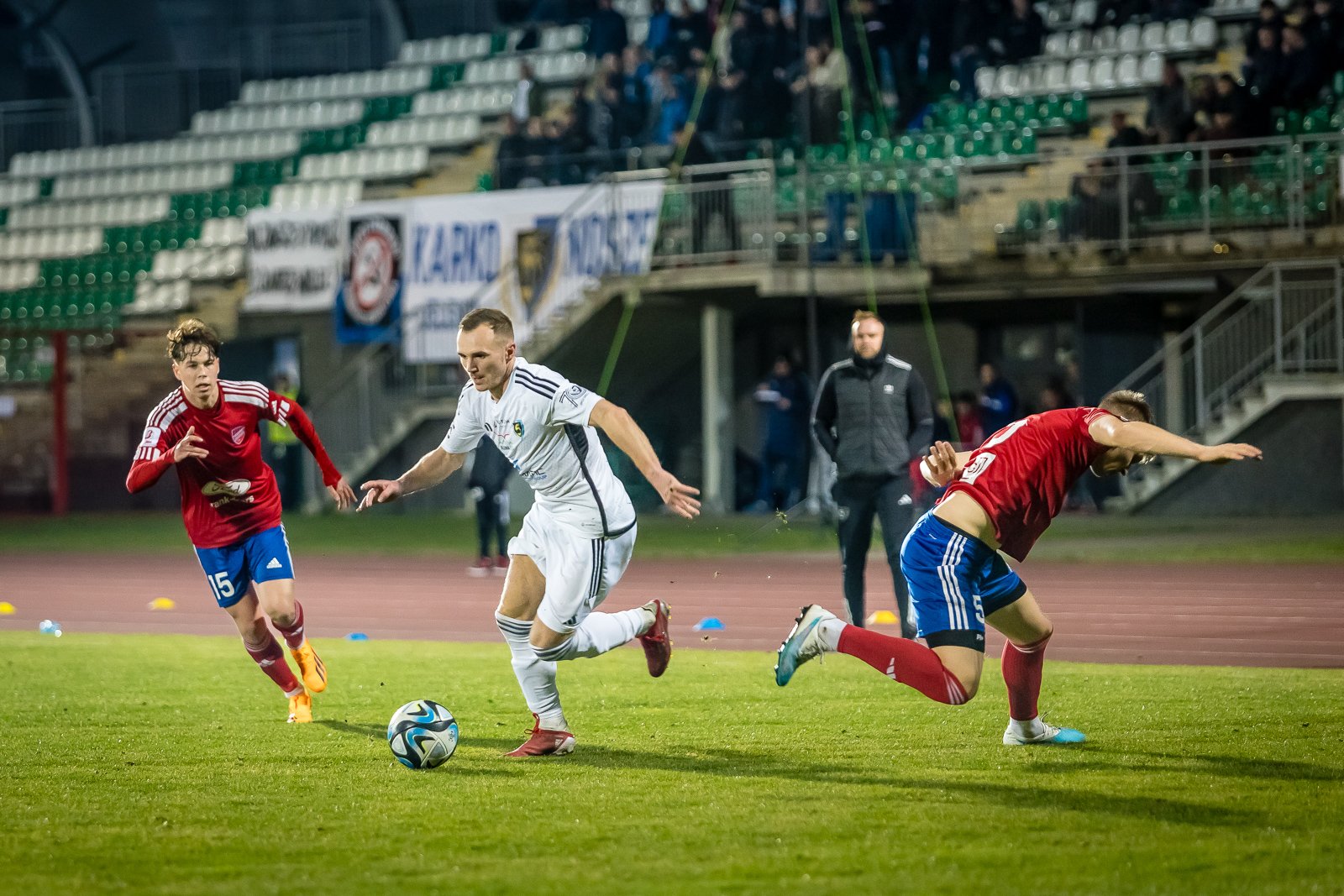 falstart-na-inauguracje-wiosny-122810
