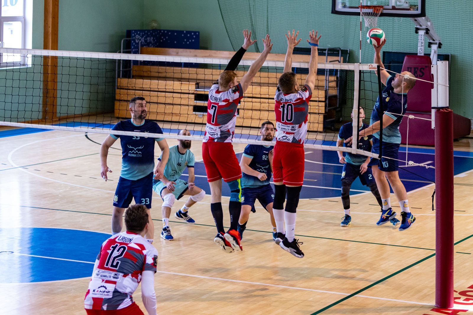 kks-ze-zwyciestwem-i-porazka-122858