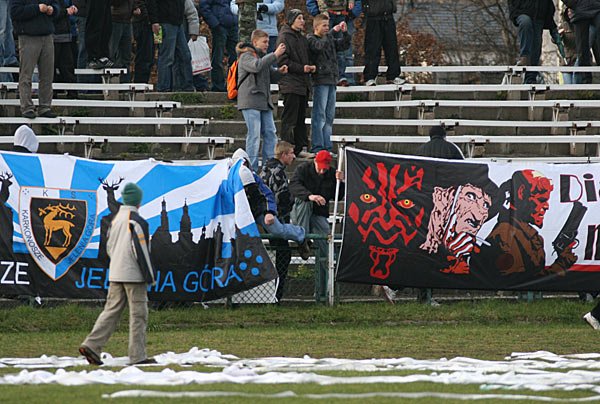 gornik-wabrzych-wygrywa-w-pikarskiej-swietej-wojnie-12302
