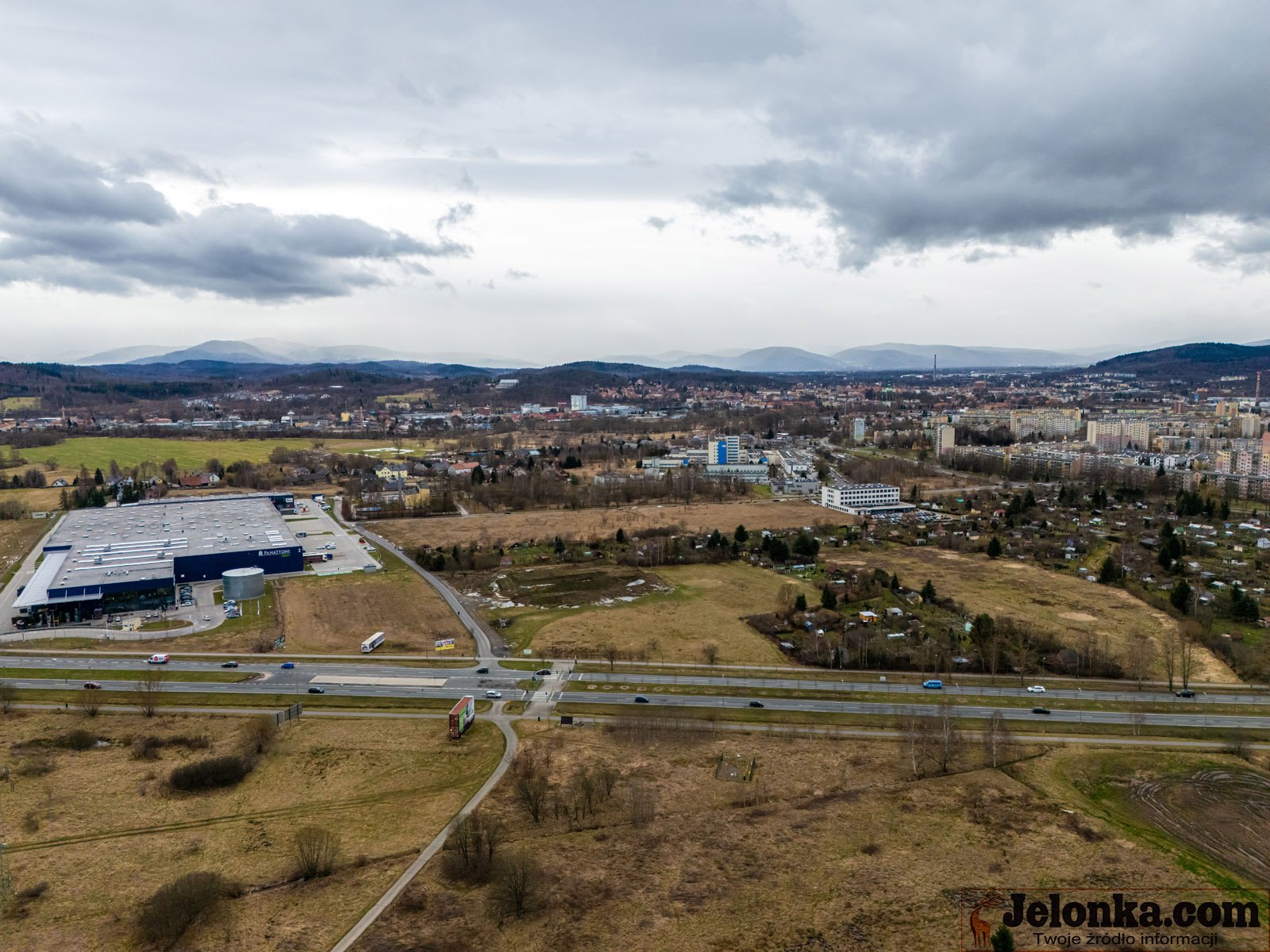 tumy-na-stanicy-rowerowej-123073