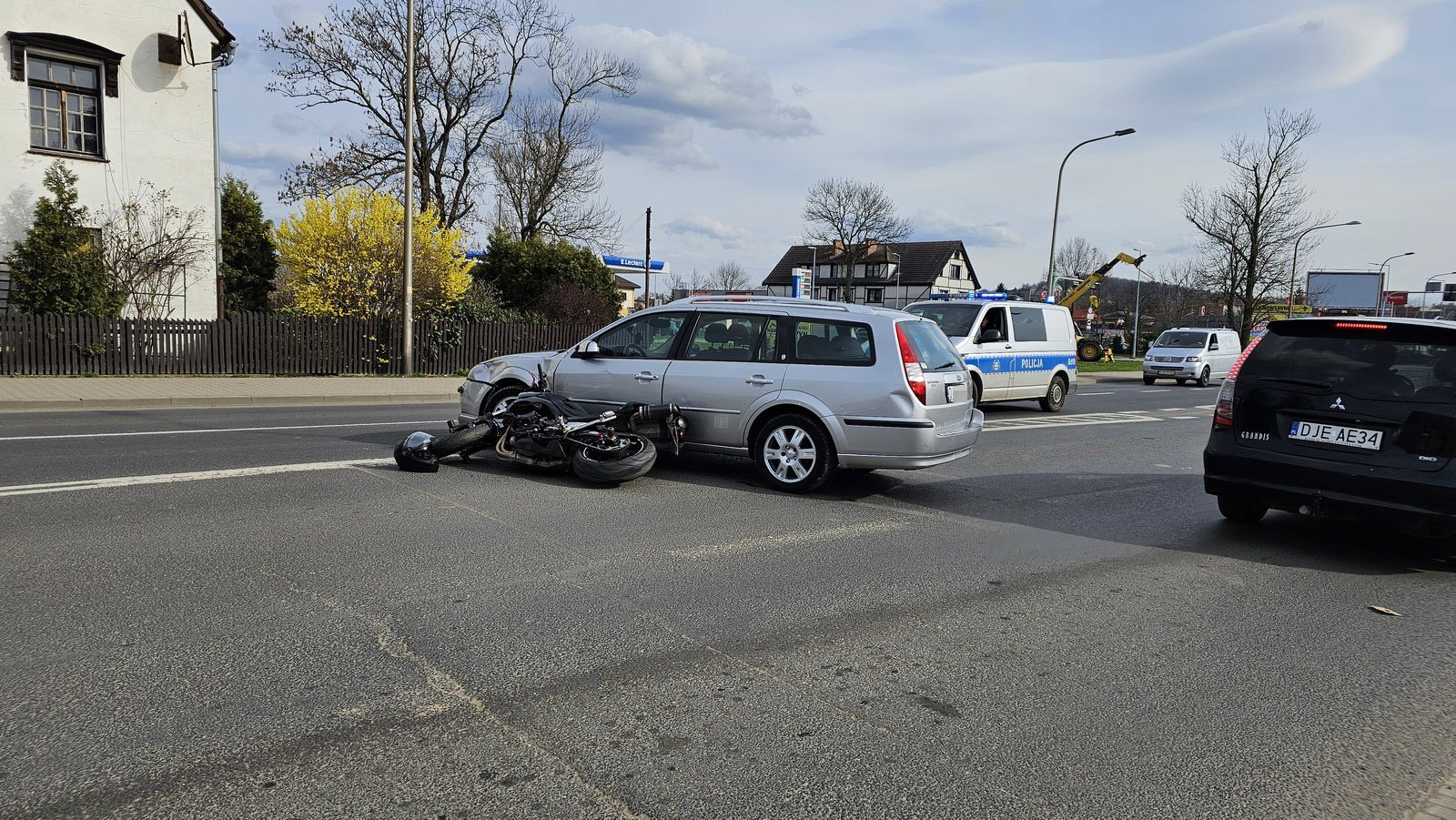 motor-zderzy-sie-z-osobowka-123096