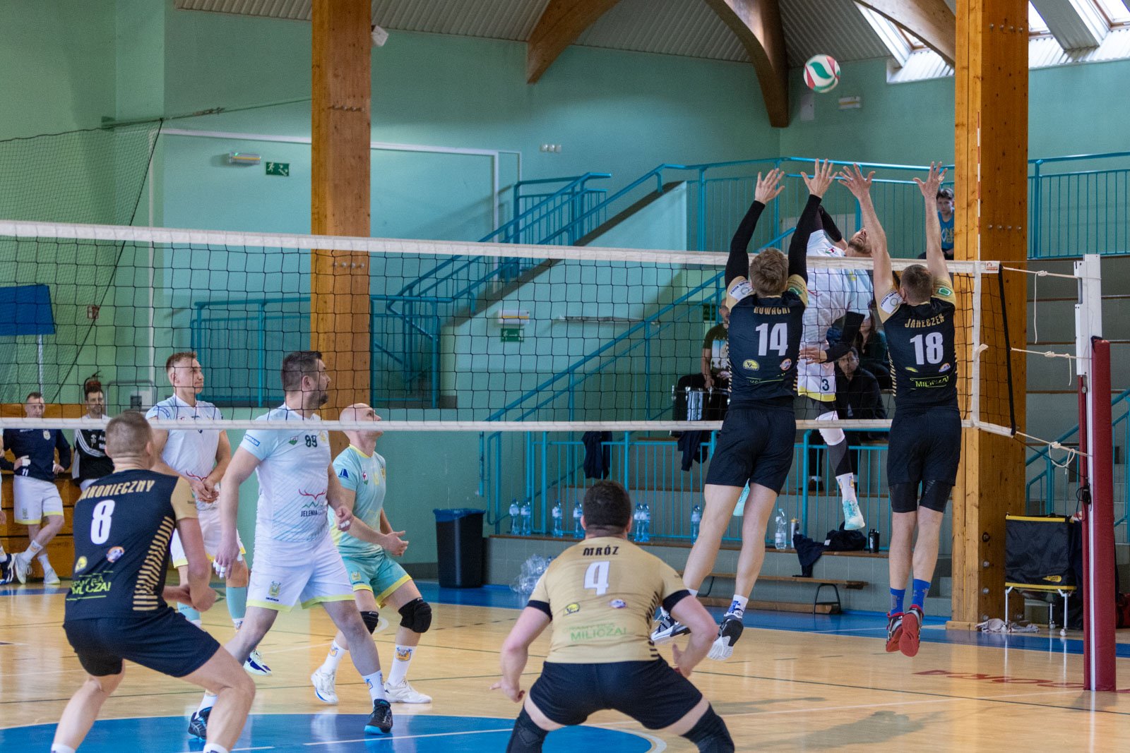 bolesna-porazka-na-wasnym-parkiecie-123129