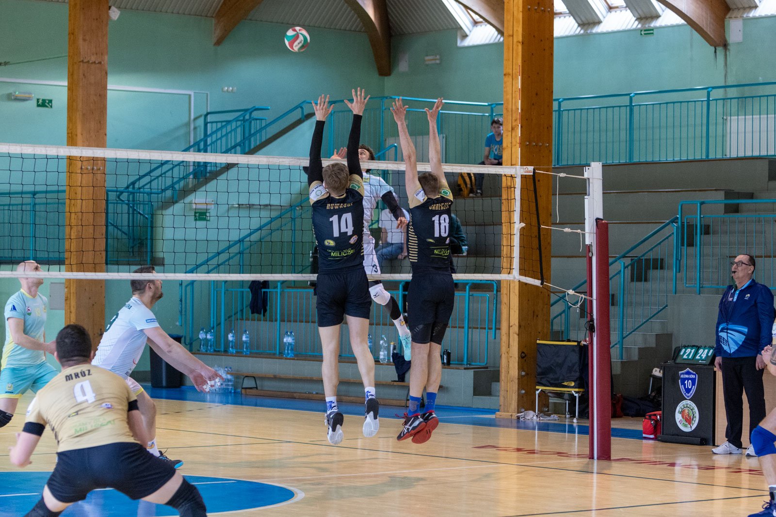 bolesna-porazka-na-wasnym-parkiecie-123129