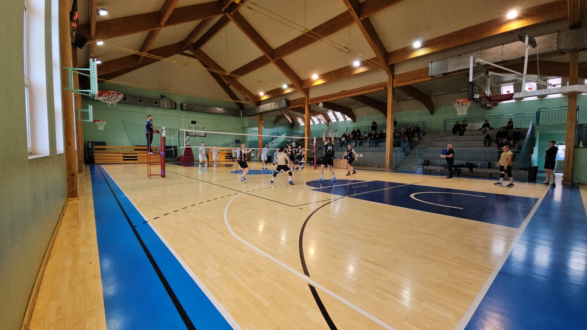 bolesna-porazka-na-wasnym-parkiecie-123129