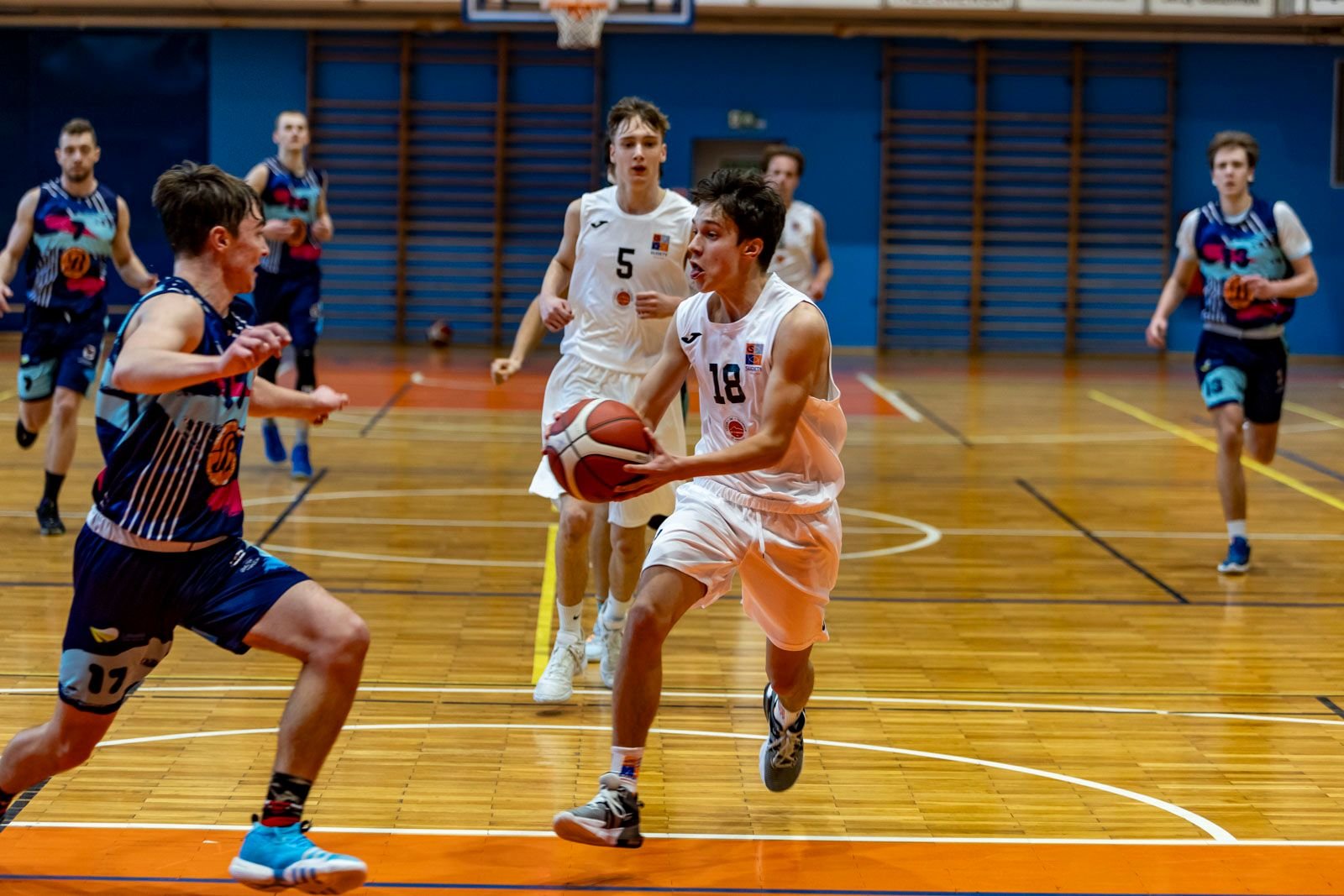 wysoka-porazka-w-ostatnim-meczu-sezonu-123145