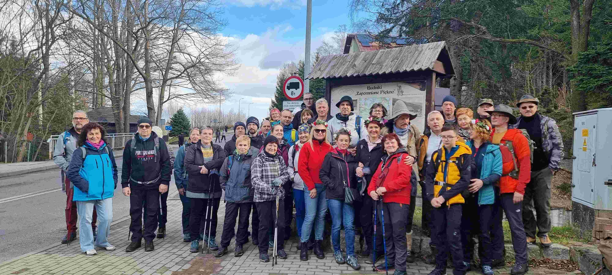 powitali-sonce-w-budnikach-123166