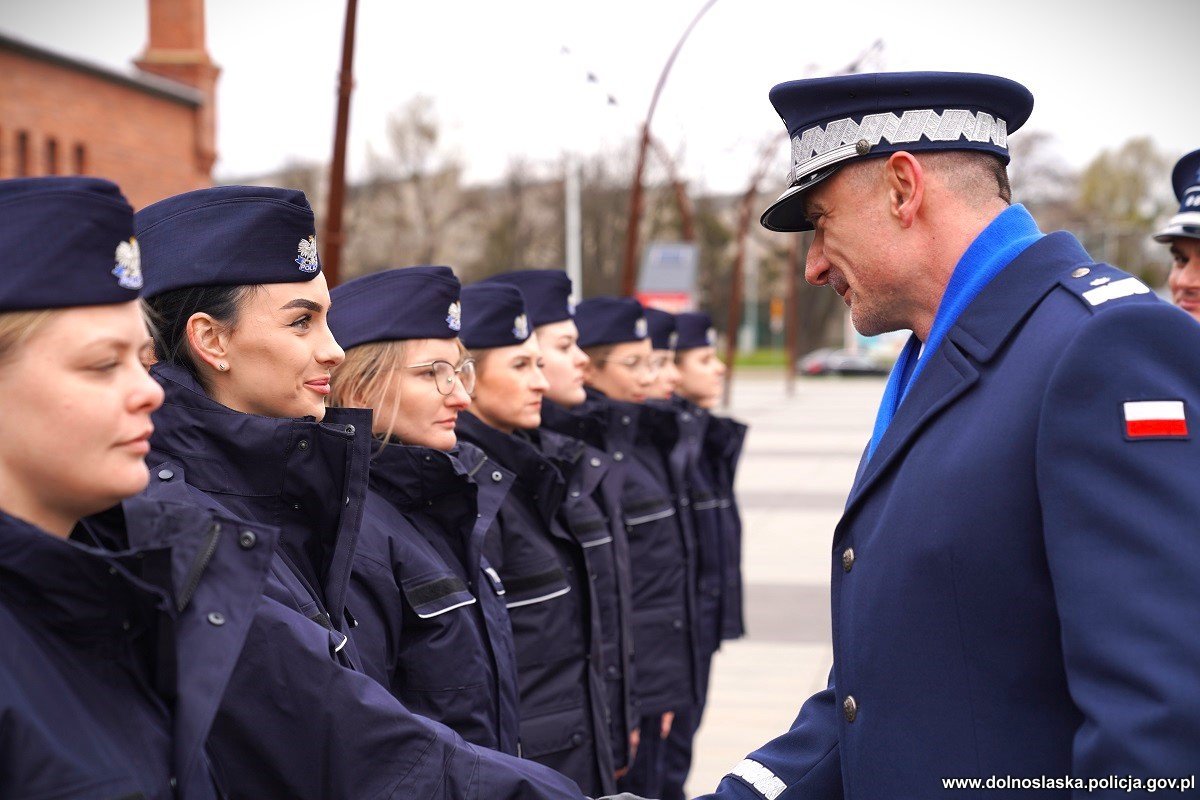 slubowanie-nowych-policjantow-123241