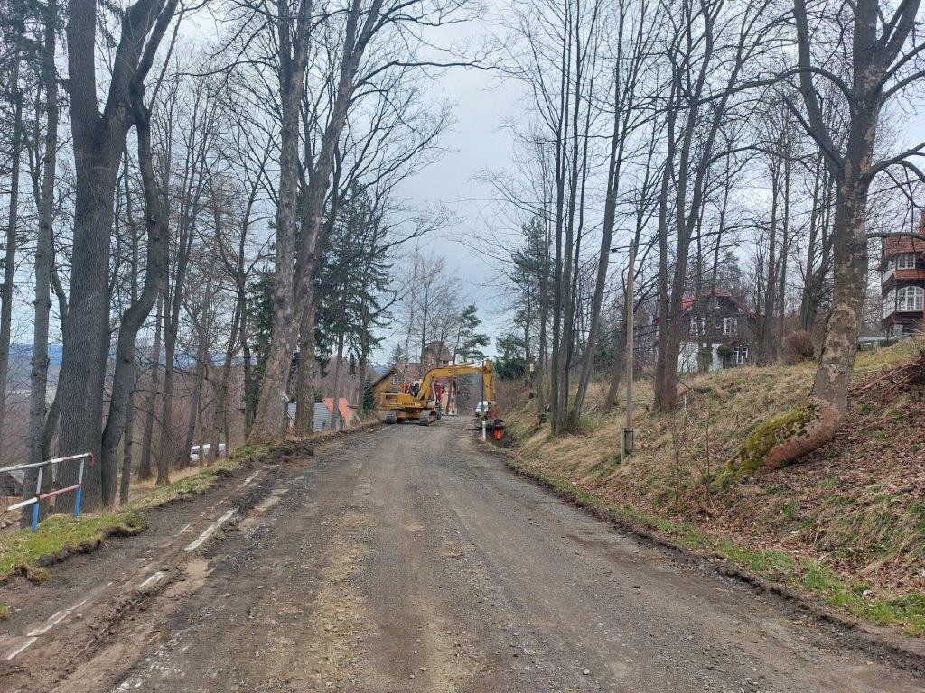 powiat-rozpocza-remont-drogi-przy-dps-123329