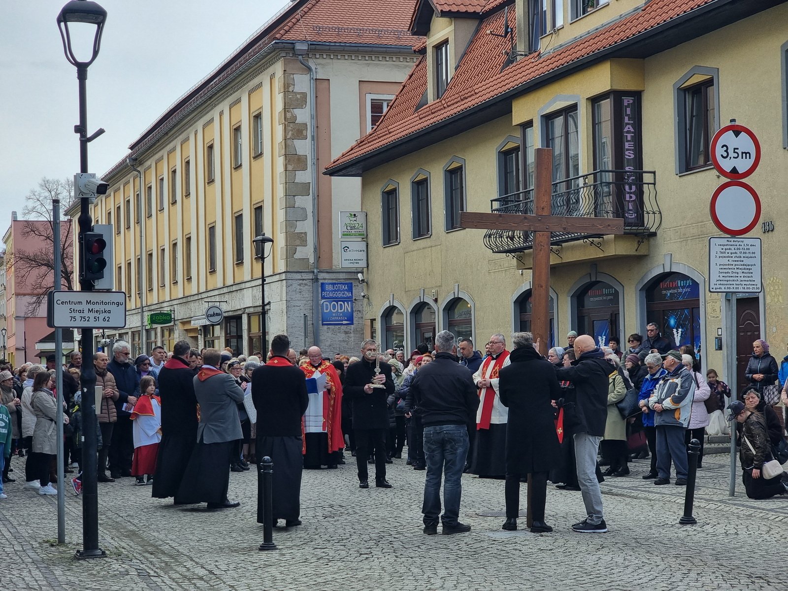 droga-krzyzowa-w-centrum-123464