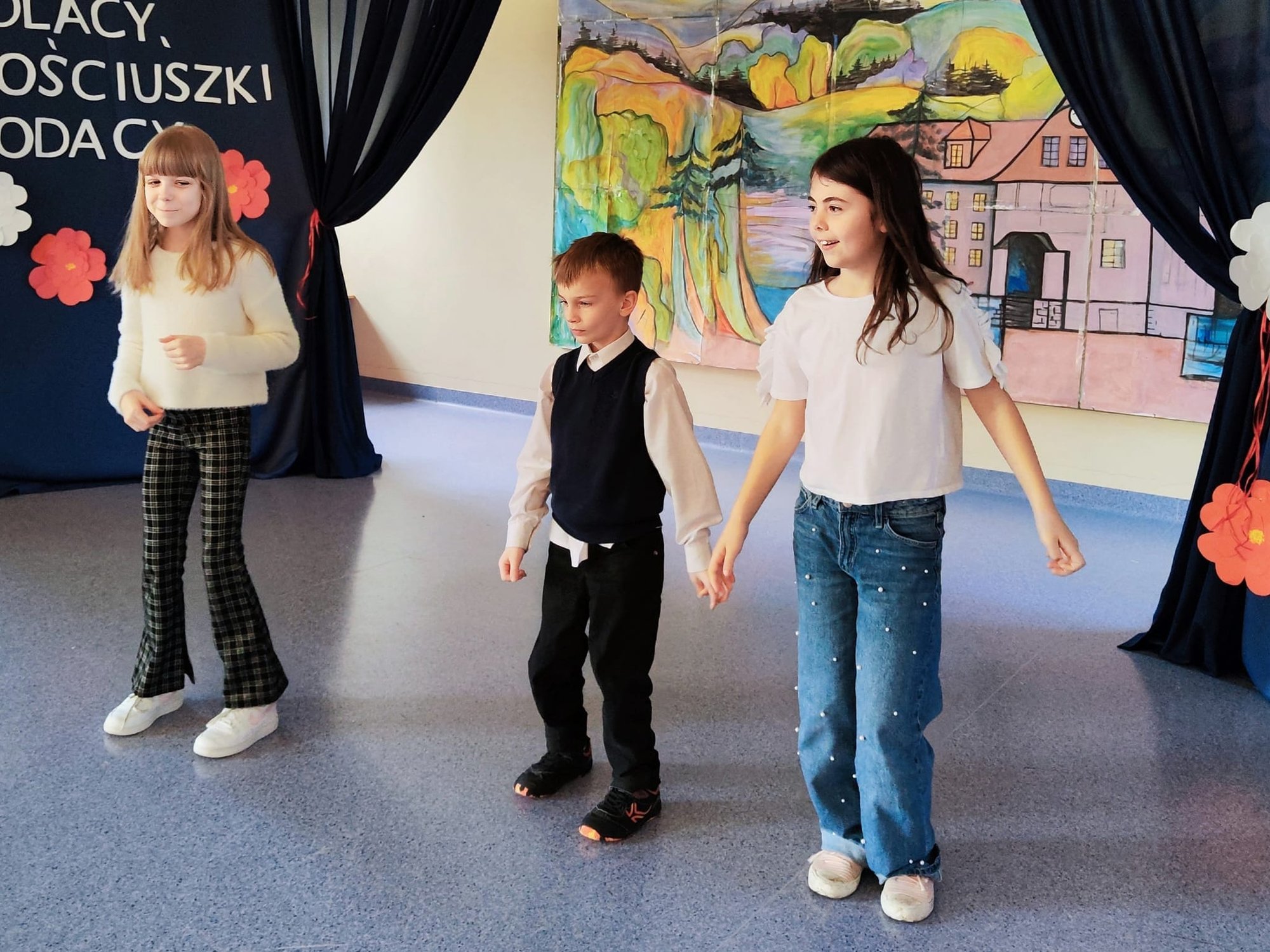 nowy-plac-zabaw-na-swieto-szkoy-123540
