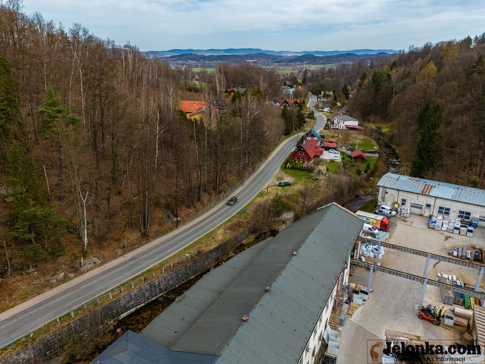 powiat-wyremontuje-dziurawa-droge-123584