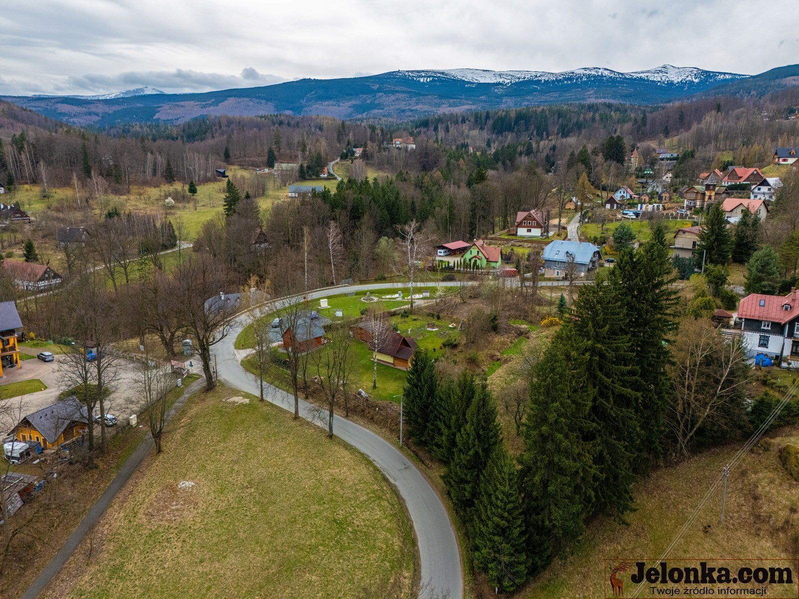 powiat-wyremontuje-dziurawa-droge-123584