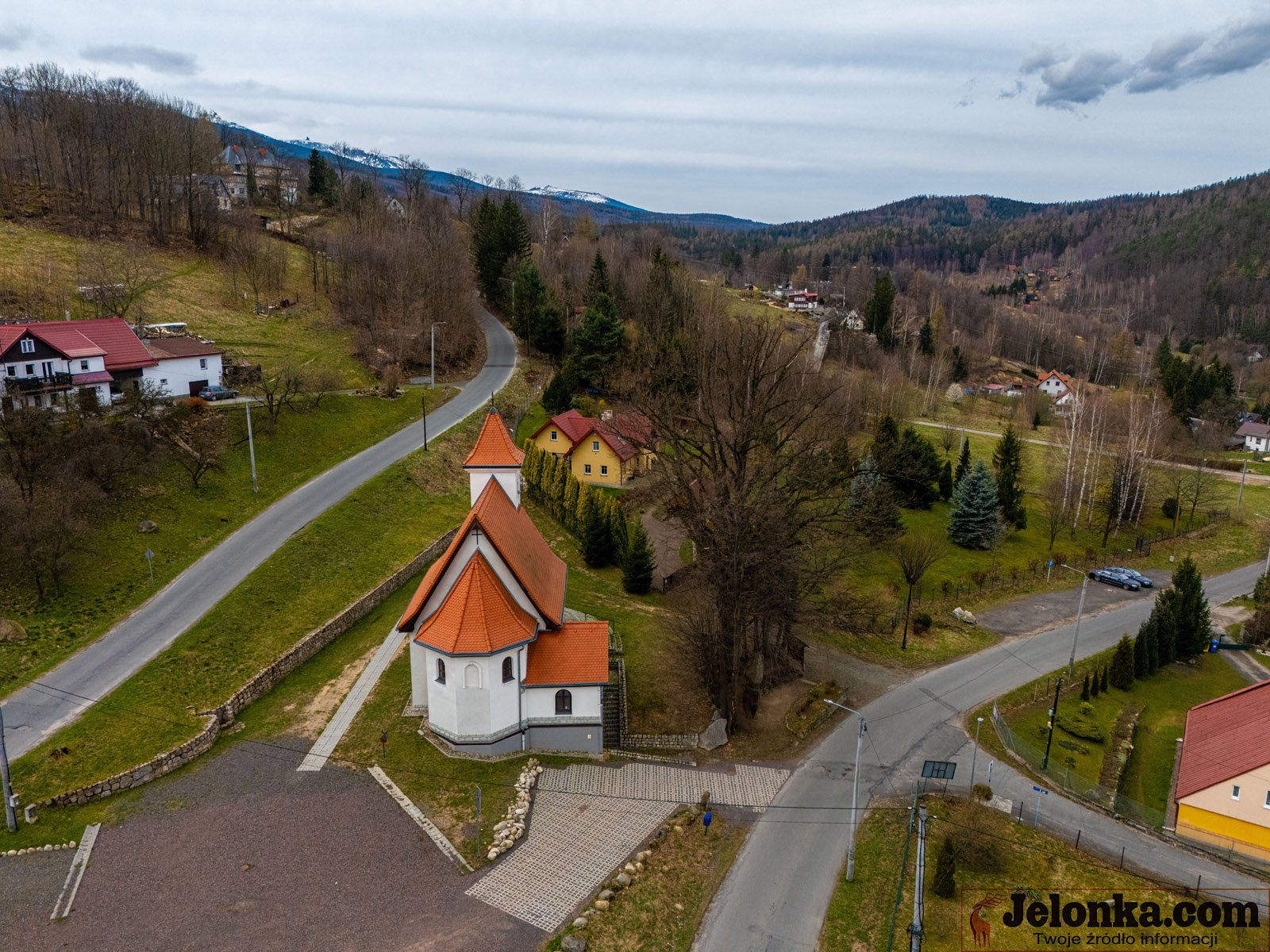 powiat-wyremontuje-dziurawa-droge-123584