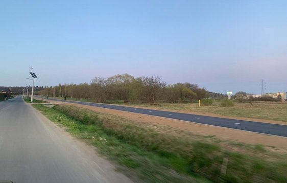 Budowa drogi pieszo–rowerowej na Zabobrzu, wzdłuż granicy Jeżowem Sudeckim: 668 tys. zł