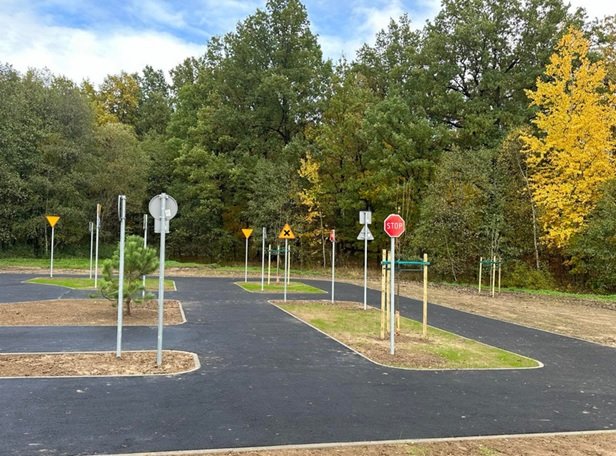 Rowerowa Stanica Zabobrzańska, Skatepark, Pumptrack: 6,6 mln zł