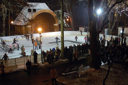 sztuczne-lodowisko-w-koncu-otwarte-12383
