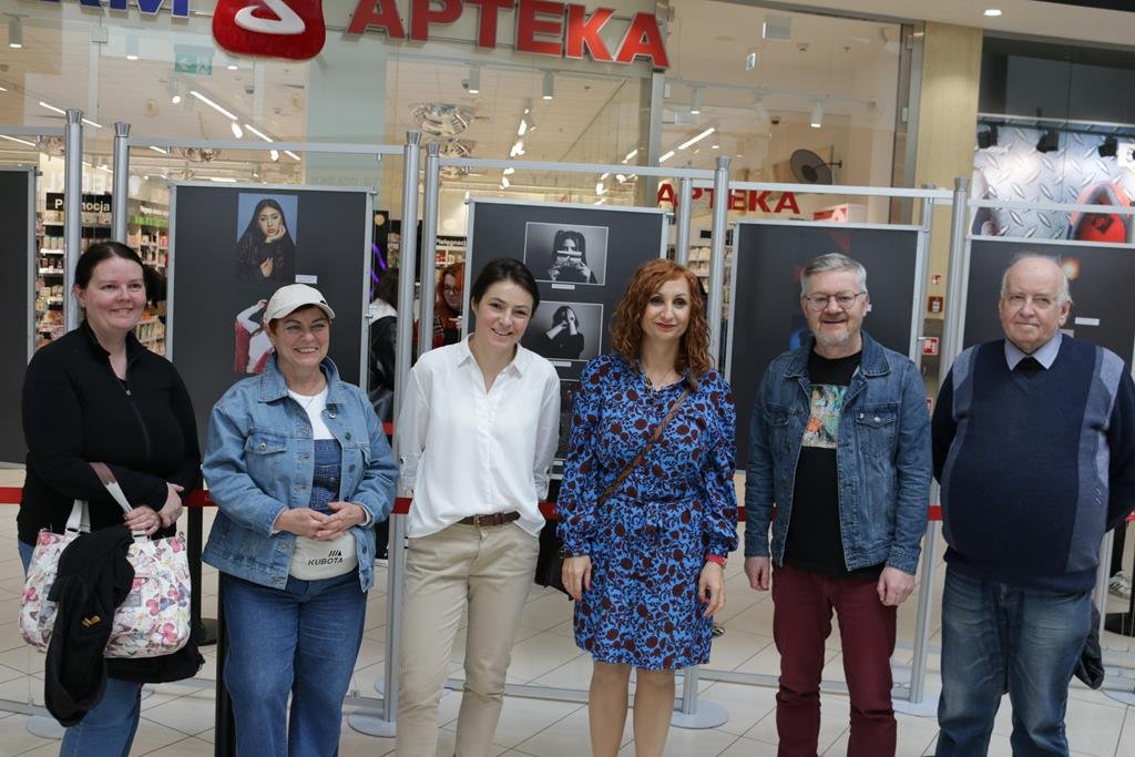 wystawa-fotografii-uczniow-rzemios-w-galerii-sudeckiej-123830