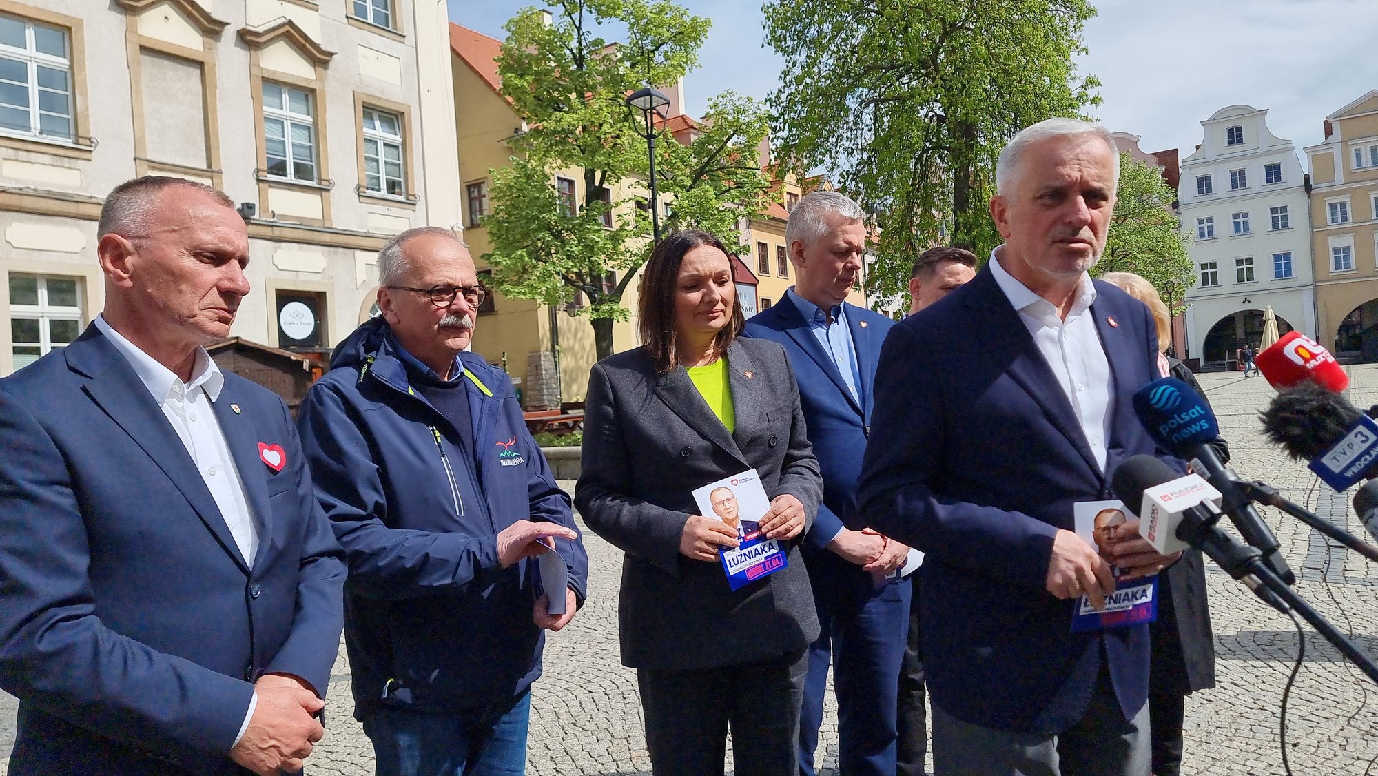 minister-wicemarszaek-i-prezydent-ze-wsparciem-dla-j-uzniaka-123918