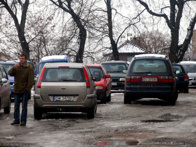parkingowy-tok-w-srodmiesciu-12395
