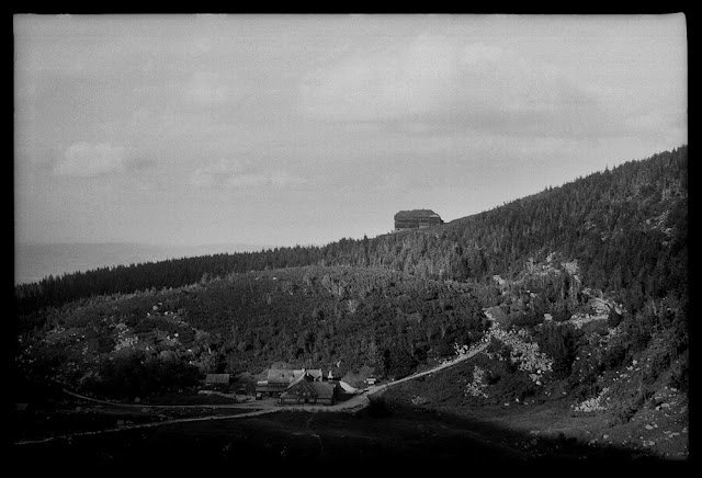 budowanie-w-pieknym-krajobrazie-123971