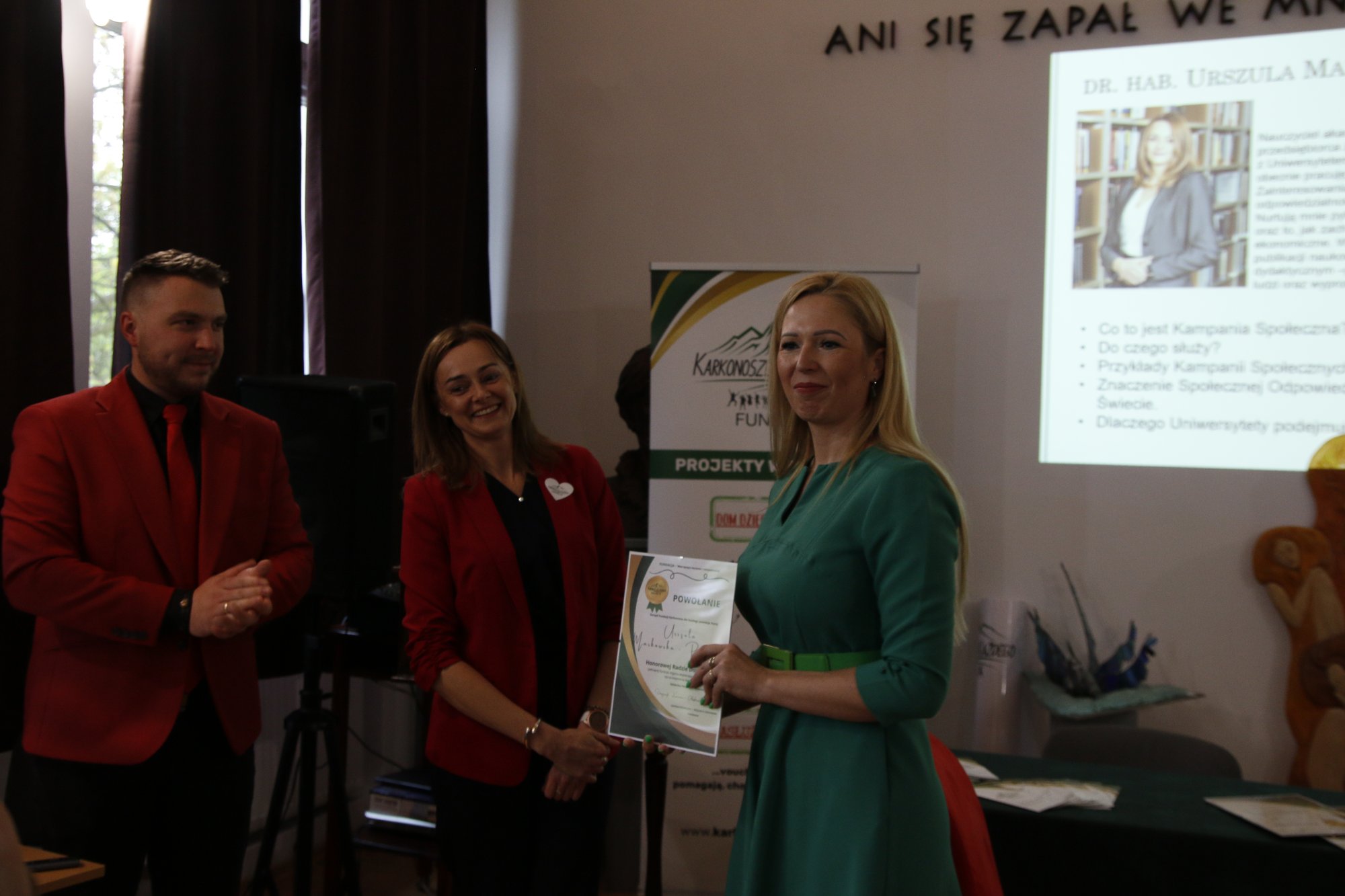 dziela-nas-szczyty-acza-idee-123973