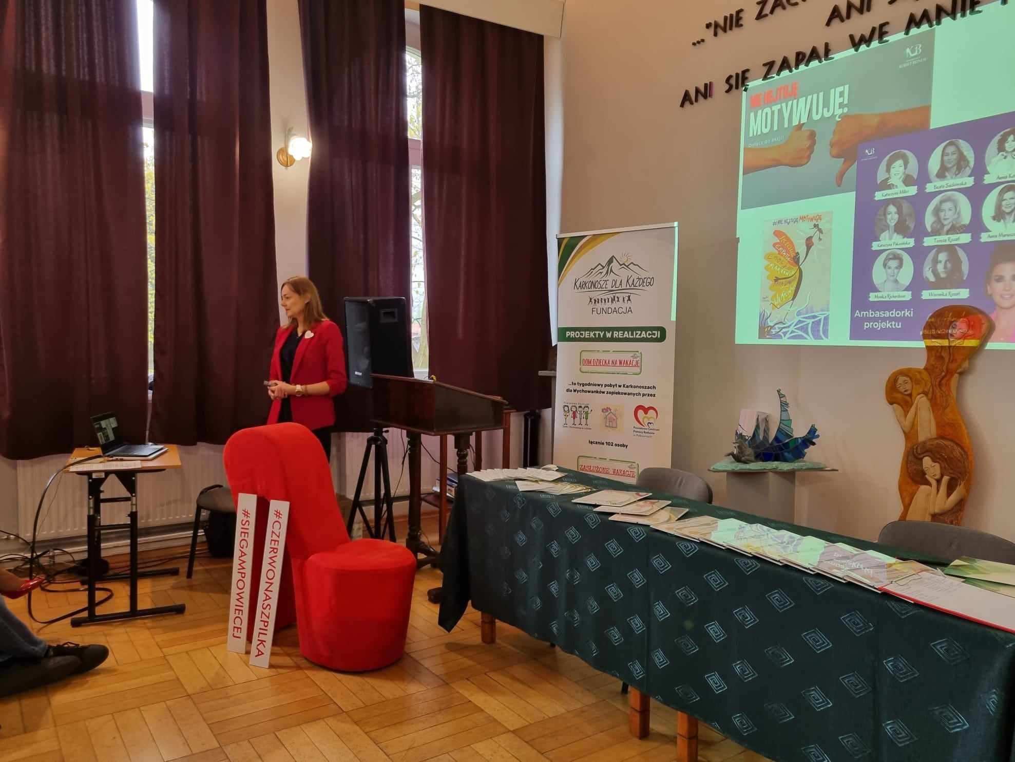 dziela-nas-szczyty-acza-idee-123973