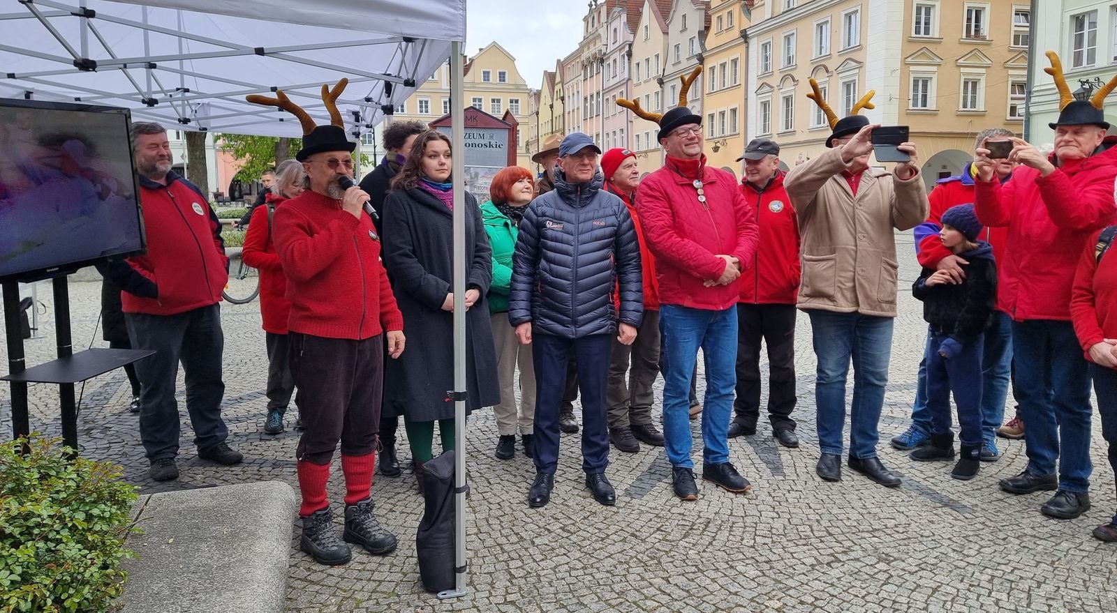 przewodnicy-maja-swojego-jelonka-123993
