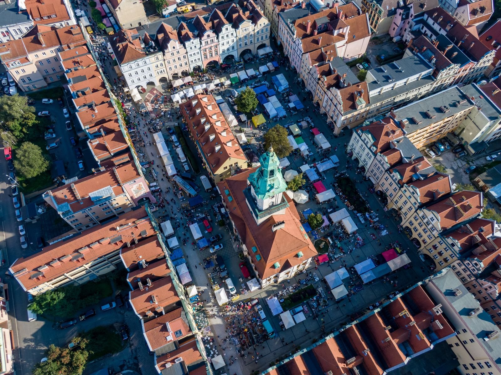 jelenia-gora-jerzy-uzniak-zostaje-w-urzedzie-124057