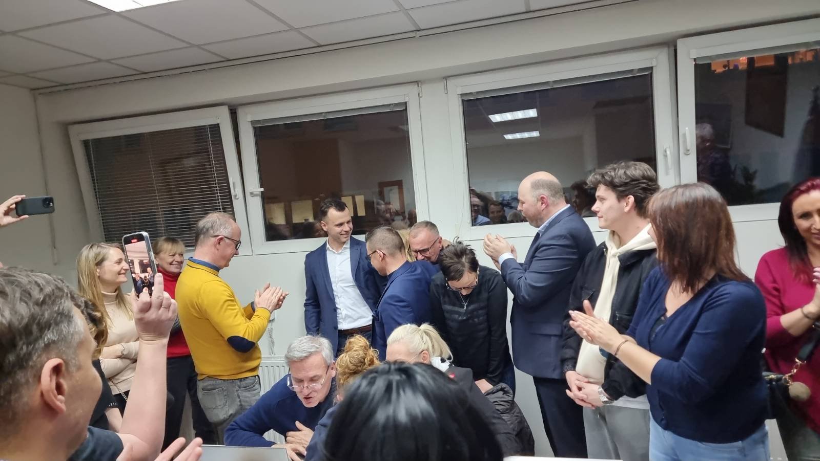 jerzy-uzniak-nadal-prezydentem-124064