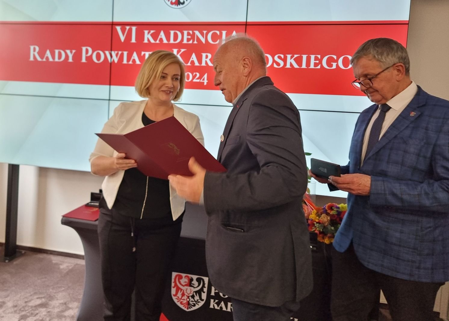 ostatnia-sesja-w-powiecie-124142