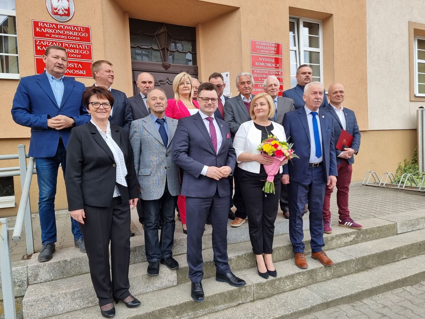ostatnia-sesja-w-powiecie-124142