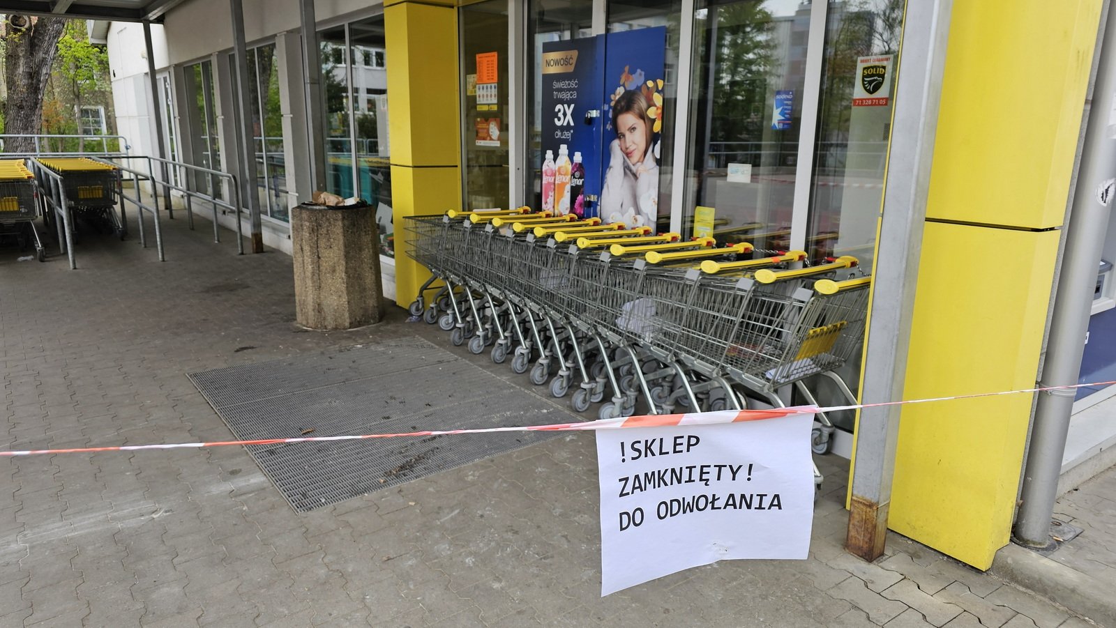 zapali-podpalacza-ale-biedra-zamknieta-do-odwoania-124156