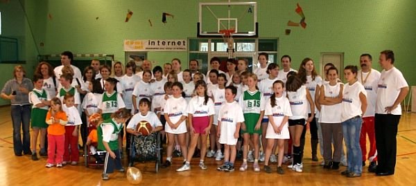 pewna-wygrana-juniorek-mks-mos-karkonosze-12416