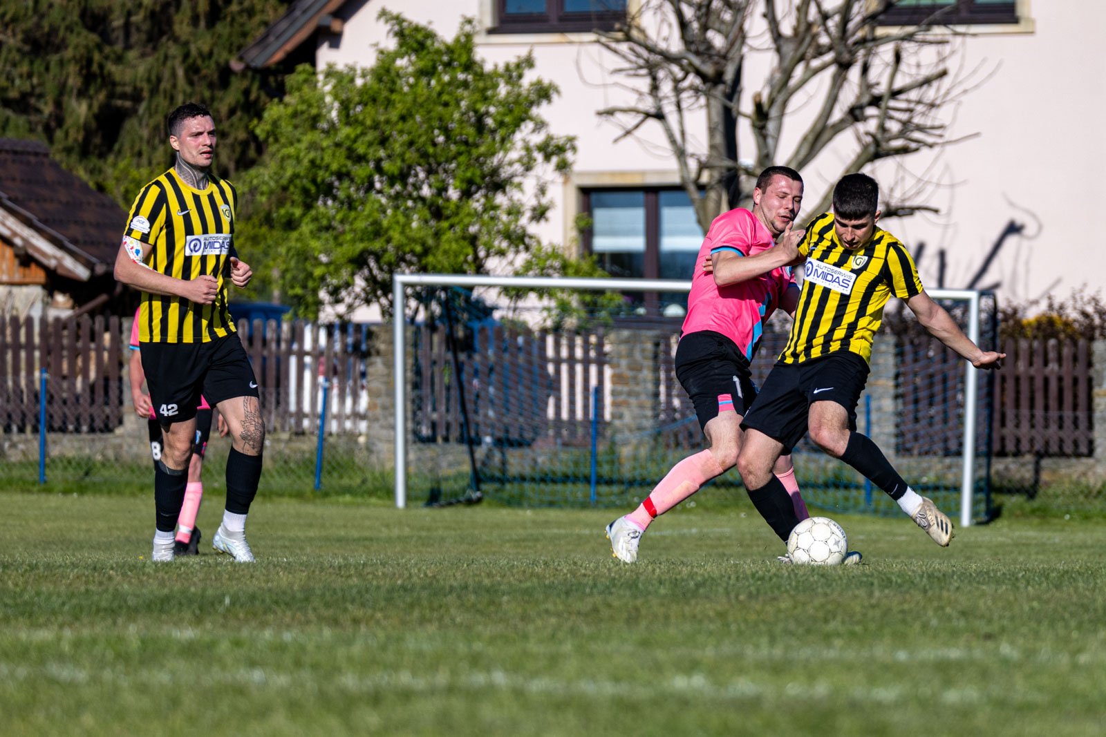 klops-lotnika-w-starciu-z-granica-124204
