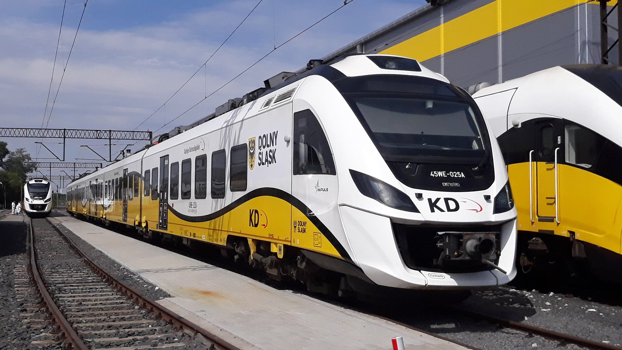 koleje-dolnoslaskie-znow-pojada-nad-morze-124214