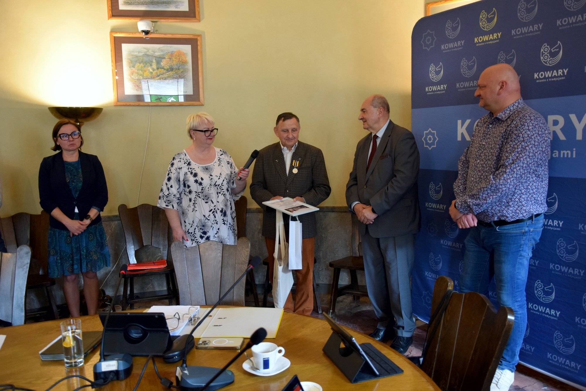 odznaczenie-dla-kowarskiego-przewodnika-124291