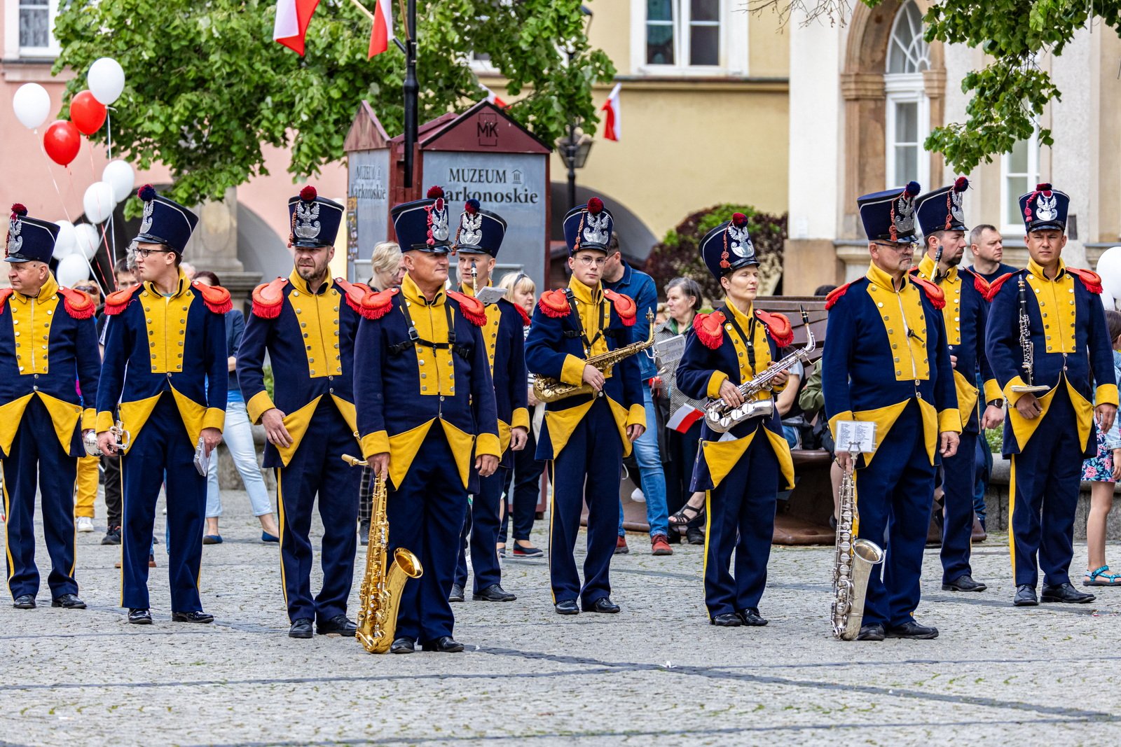 uroczystosci-3majowe-fotogaleria-nagranie-z-drona-124315
