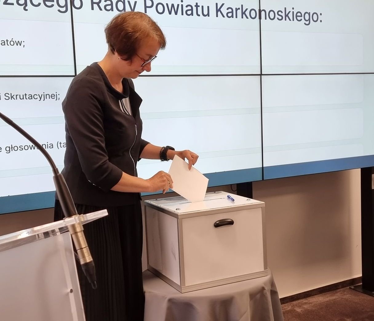 pierwsza-sesja-w-powiecie-124433