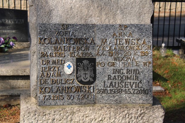 Tablica nagrobna Kolankowskiego