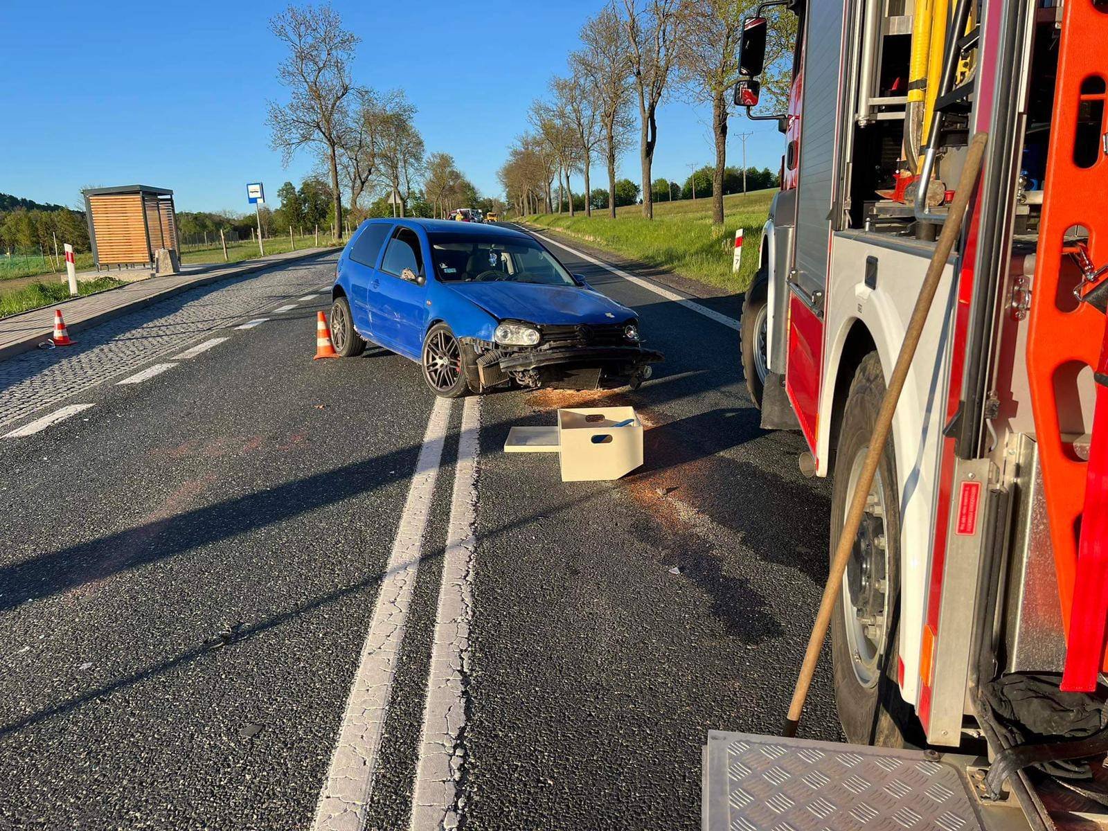 zderzenie-golfa-i-volvo-124572